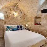 La Cantina