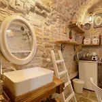La Cantina